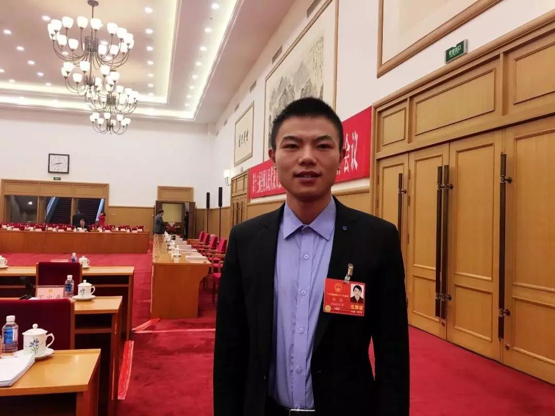 周彬.jpg